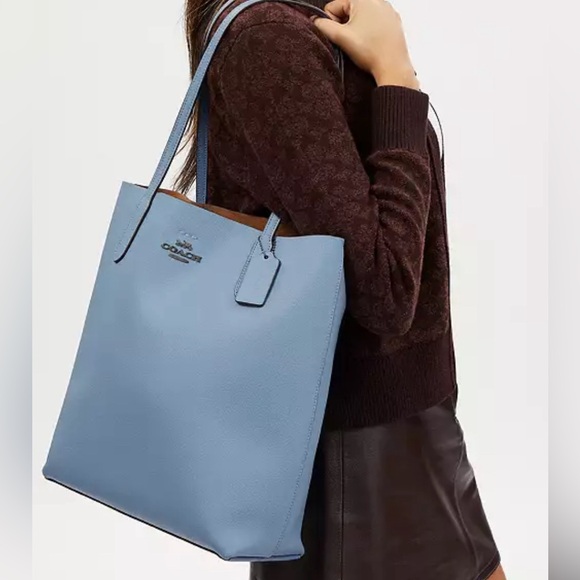 Authentic COACH Pebbled leather/suede snap long Tote - Picture 2 of 14